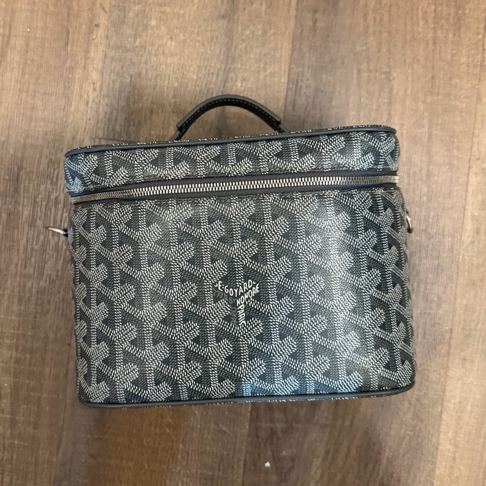 Goyard Muse Vanity Case.